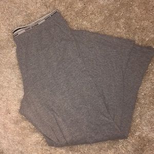 TOMMY H sweatpants!!